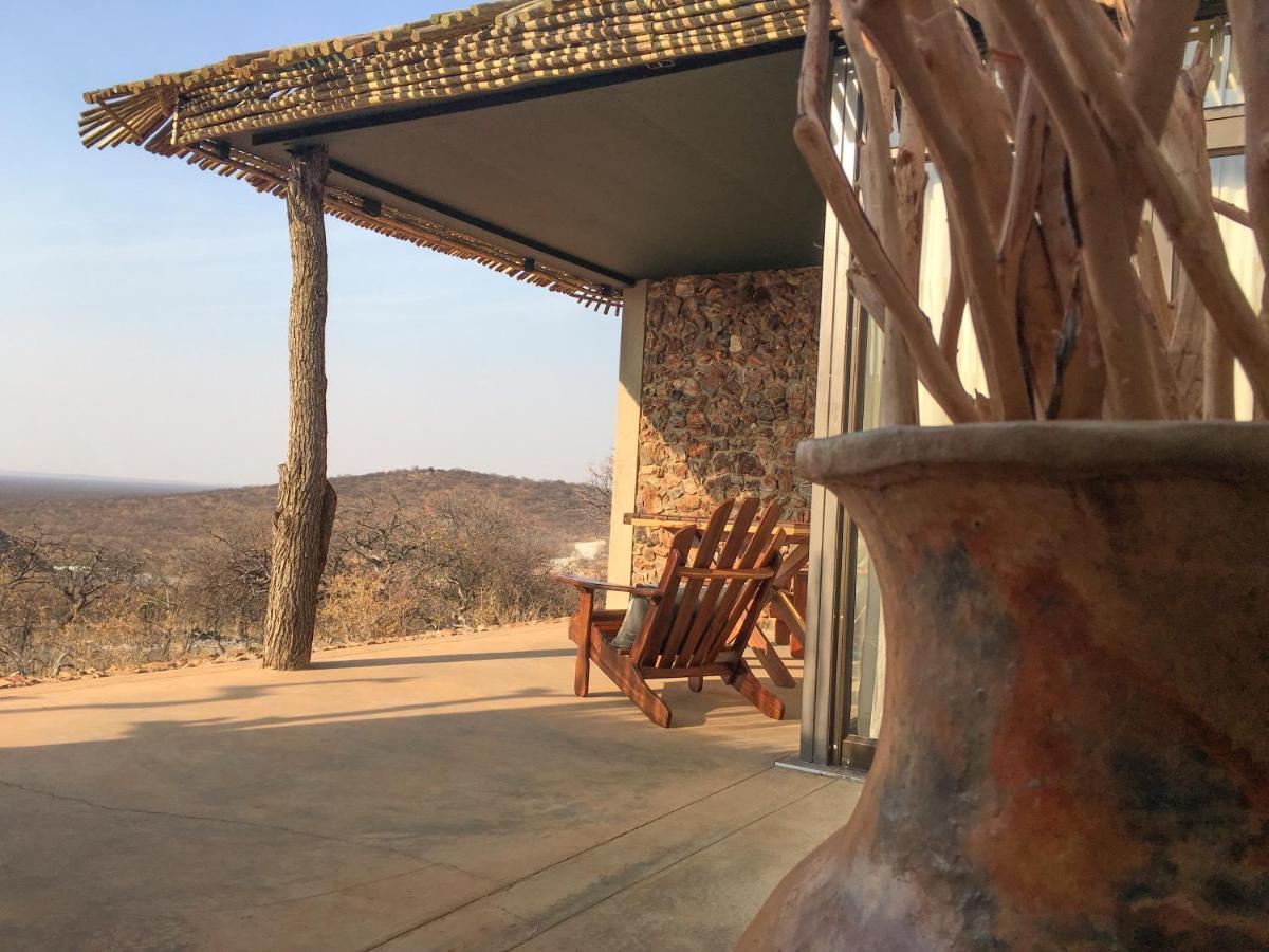Okutala Etosha Lodge Outjo Exteriér fotografie
